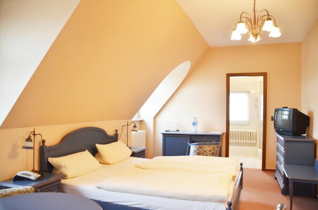 Hotel Alt-Karow Berlin Bilik gambar